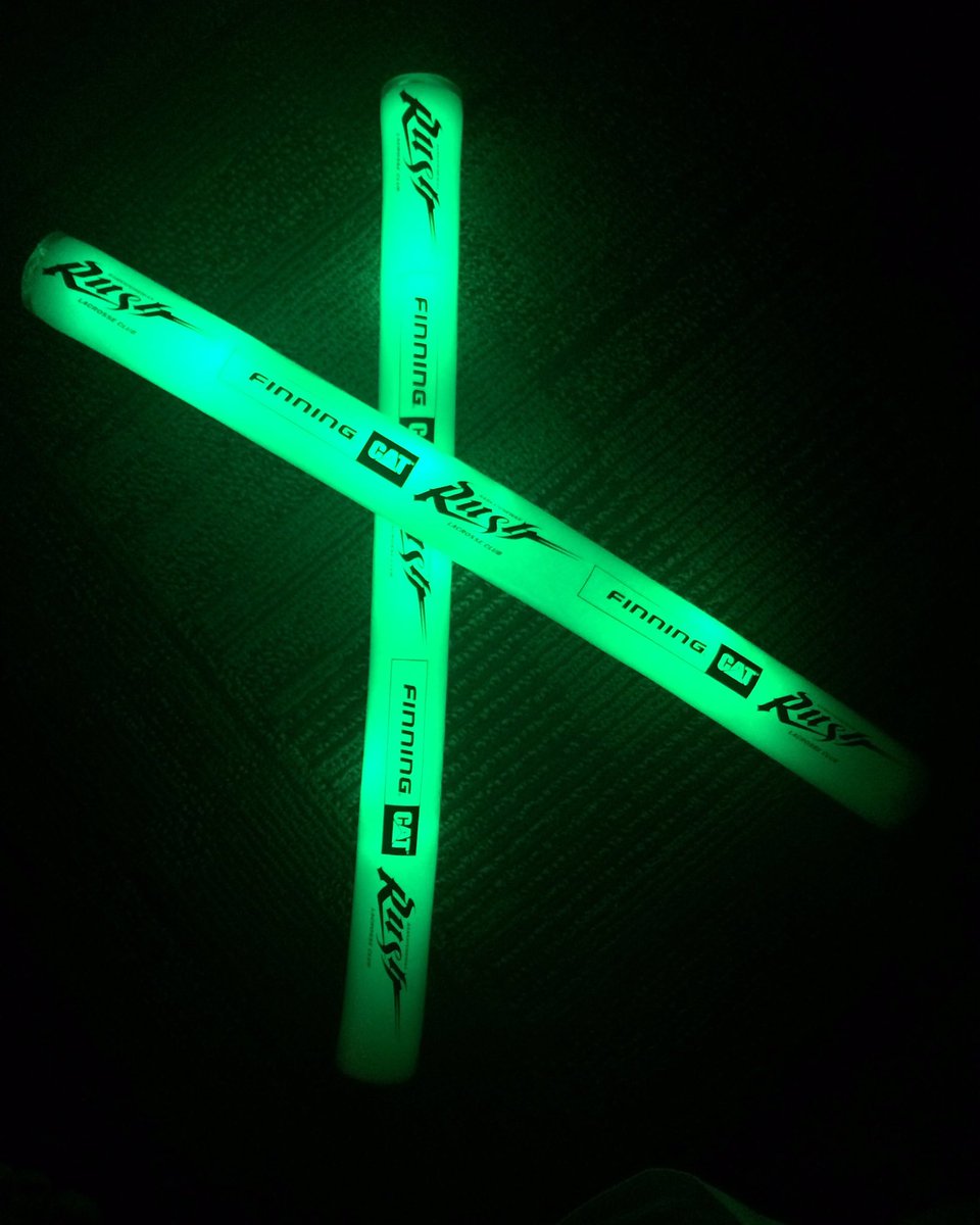 SaskRushLAX's tweet photo. May 21: $5 light sticks! Help us #SupportTheFort and show Fort Mac that the entire province of Sask is behind them.💚 https://t.co/b8OsWH9c6w