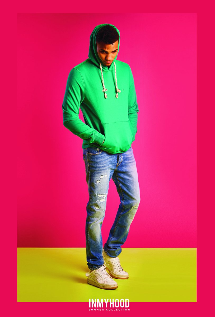 inmyhood81's tweet photo. #InMyHood veste con uno stile semplice ma originale! #InMyHood https://t.co/5LEPt03NY6 #Summer2016Collection https://t.co/MfXjUSNjoc