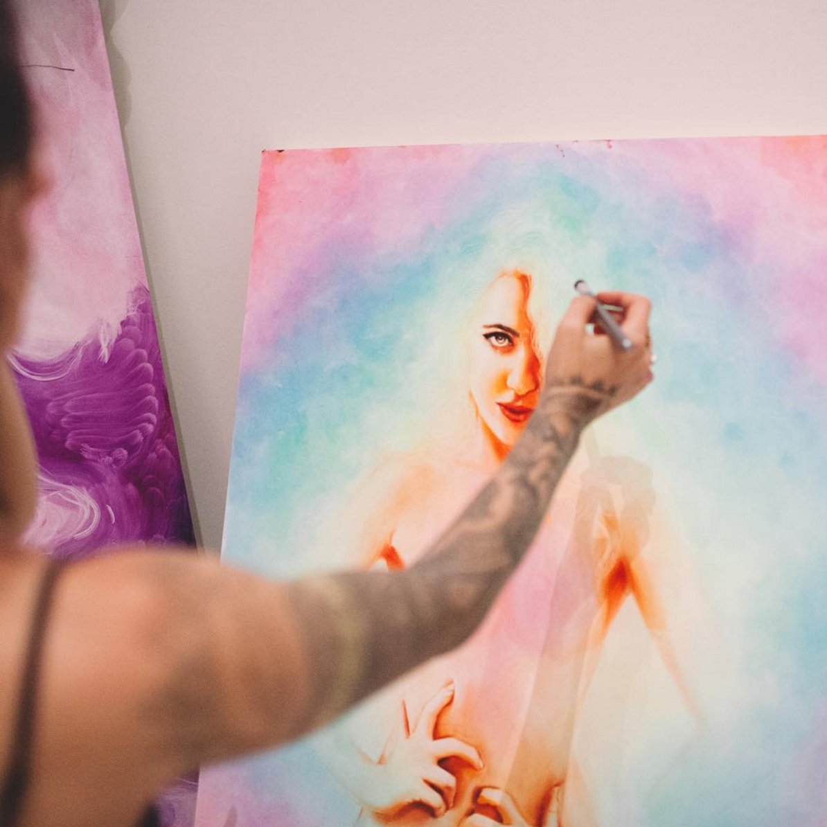 DaxGallery's tweet photo. V O R T E X 〰 floating in rainbow clouds of glitter. 
All "Work in Progress" pieces now on view. #Portals 📷:: @thc_j https://t.co/Y39qLFI9CA