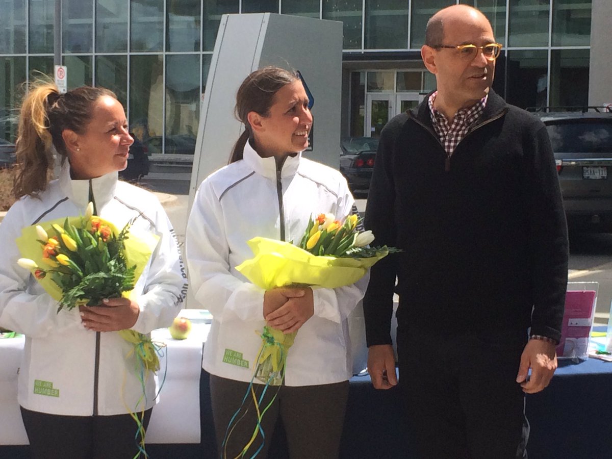 OttawaHospital's tweet photo. Great to have @coloncanada here to raise awareness in memory of Nicole's mother Sophie - get screened! https://t.co/tmwyk3Ee7O