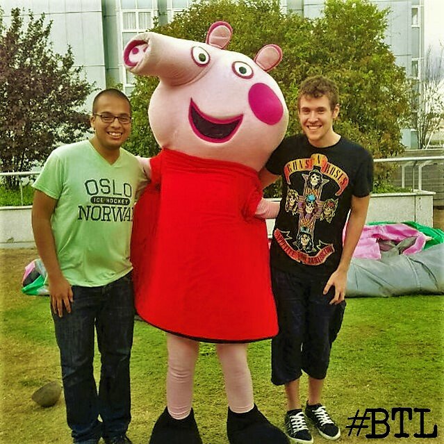BreathingLoud's tweet photo. Ceniza(@Ruben39x2)  y MadeInLima(@MadeInLima_BTL) con nuestra Mánager Peppa. -BreathingLoud- #AsheBardoFreeElo https://t.co/hAOpYuxieh