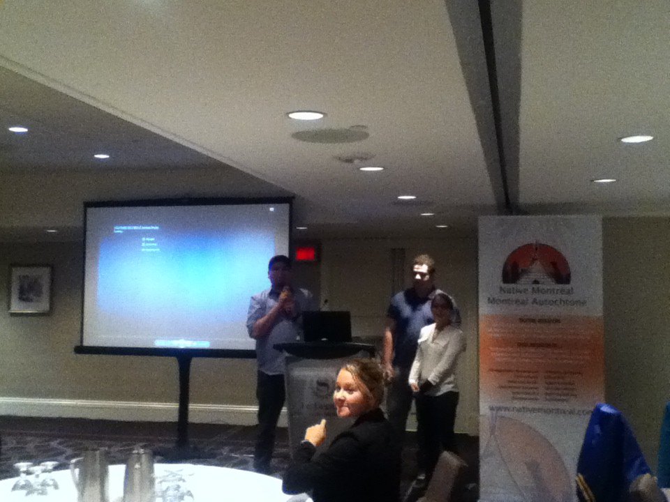 [#CASHRA2016 ] Des jeunes de <a href="/NativeMontreal/">Native Montreal</a> présentent #Parcequejesuisautochtone