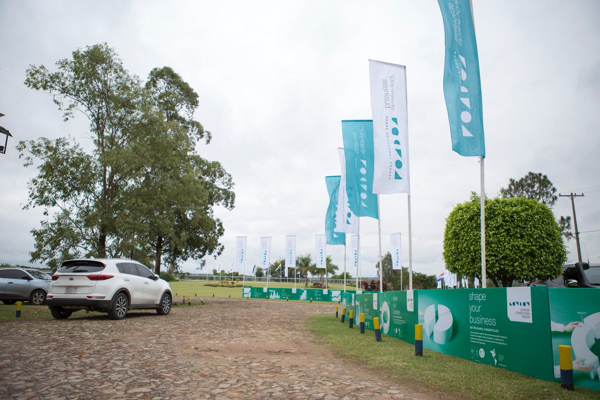 londoncgroup's tweet photo. Amazing environment at the first London Cup in Paraguay. The start of something unforgettable. #ShapeYourSwing https://t.co/ayGXLbPfew