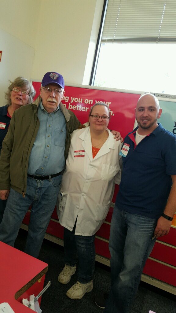 scmccolman's tweet photo. "Jean Day"
Raising Money for American Lung Association with our favorite customer  &amp; Team 8189
#Leading With Heart💕 https://t.co/2AGI0mj7rk
