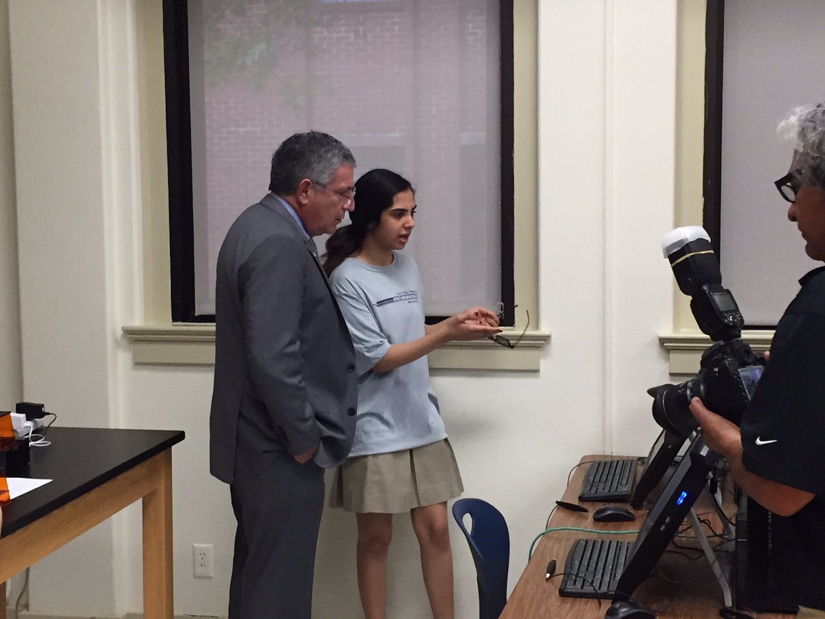innovate_in_ed's tweet photo. One for the annals-president and CEO of BCM visits BCMA !!! https://t.co/bJxHvVKjro