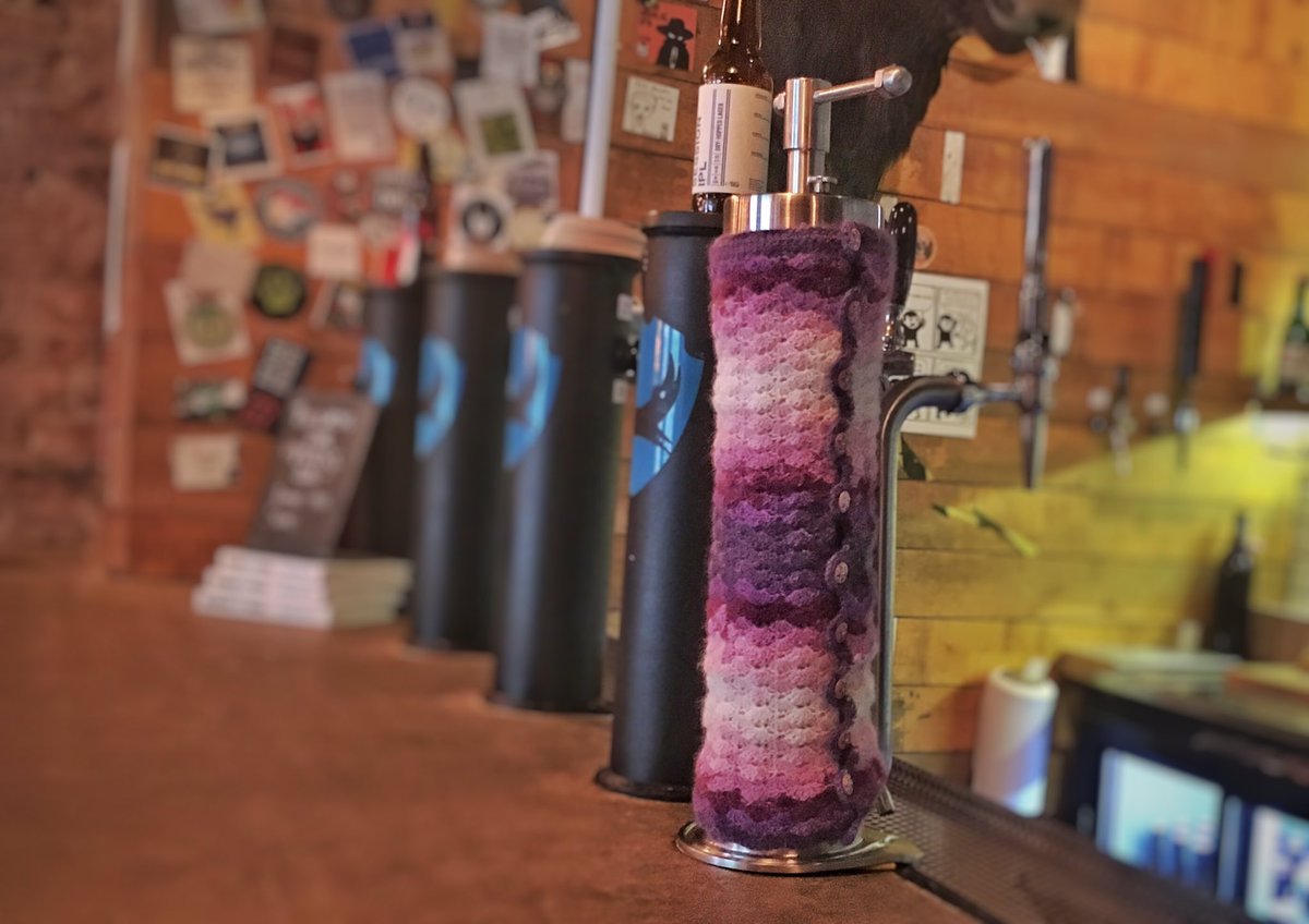 brewdoggoteborg's tweet photo. Idag sover vår hopinator. Vad ska vi stoppa för smakförstärkning i den i morgon? https://t.co/8TyoJhDvpB