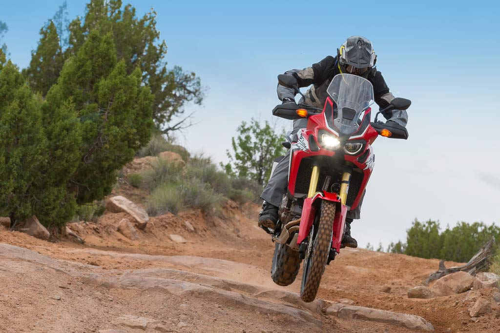 ADVPulse's tweet photo. Testing completed! Here are 10 things to know about the new #CRF1000L #AfricaTwin
https://t.co/76V06phULw
#ridered https://t.co/DozCyxW9xe
