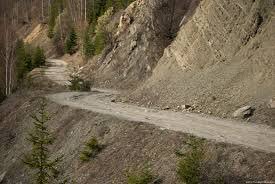 Stop vegans, these pictures were taken just 2 years apart. Vegans are eating all of our grass. We need to stop them.