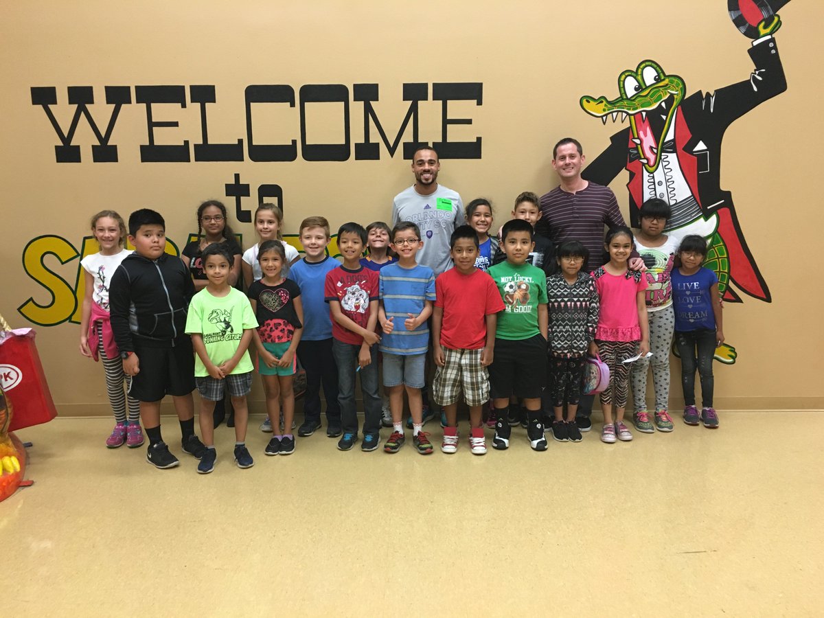 SabalPointElem's tweet photo. Thanks Orlando City Soccer and Kevin Alston for coming out to Sabal Point! #SPE #SCPS #OrlandoCitySC https://t.co/6fIuNIhnWV