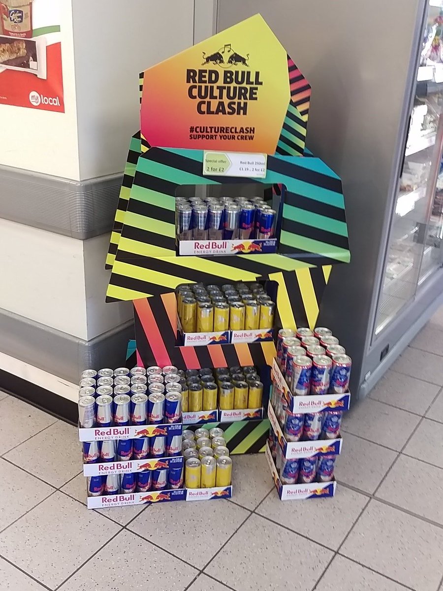 Get your wings 2 for £2 or 475ml for £1.50 befor they fly out without you! @PaulalanDennis @MGcomment <a href="/devereux_dan/">Dan Devereux</a>