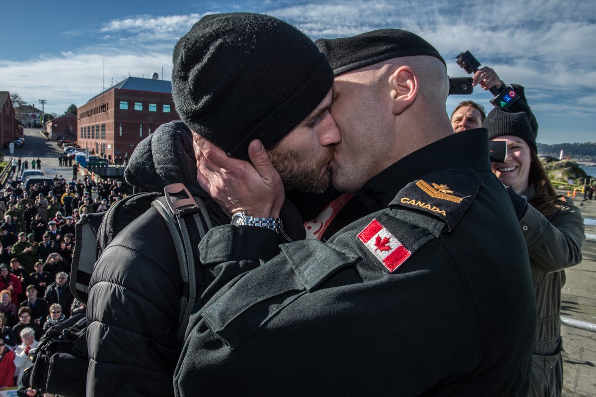 CanadianForces's tweet photo. May 17 is #IDAHOT. Today and every day, the #CAF supports human rights of #LGBTI people. https://t.co/okDQHOz4Fq