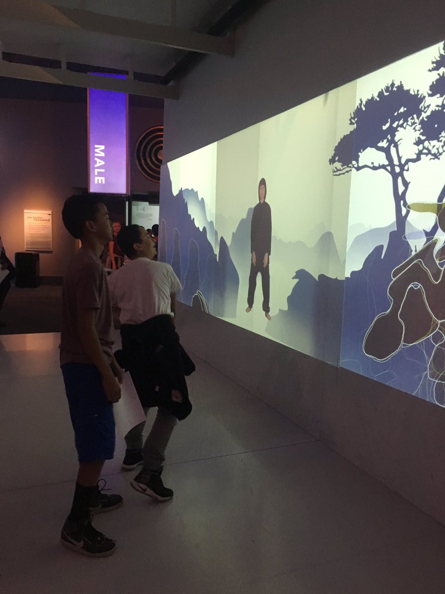 SPLincoln81's tweet photo. 6th grade @ Musuem of science and industry #sd81engage https://t.co/2wDdBvyh68