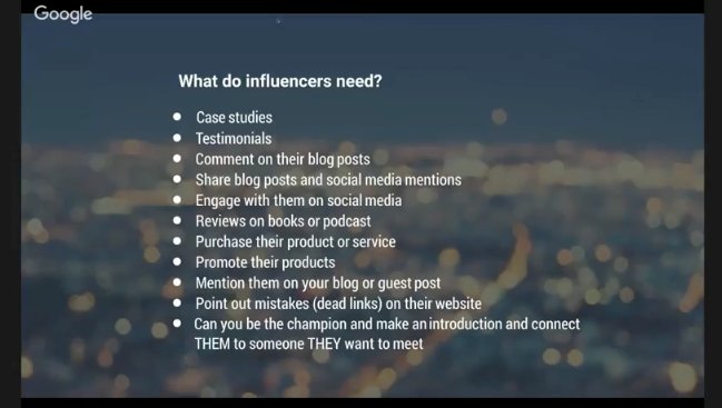 BookMentorJudyB's tweet image. #booktocourse @ankurnagpal says this is his fav slide and it is money. Make a Video for your hero.