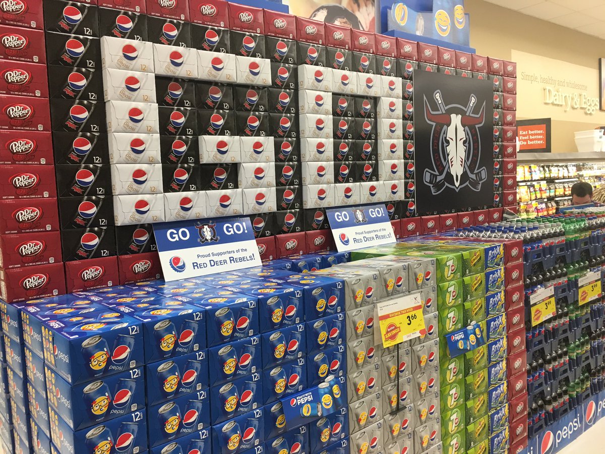 TrevorAslin's tweet photo. Another Great
Memorial Cup display
At Sobeys South
@RebelsThisWeek @RDRebelNation @larsencandace @produce_guru https://t.co/NOABkT8re5