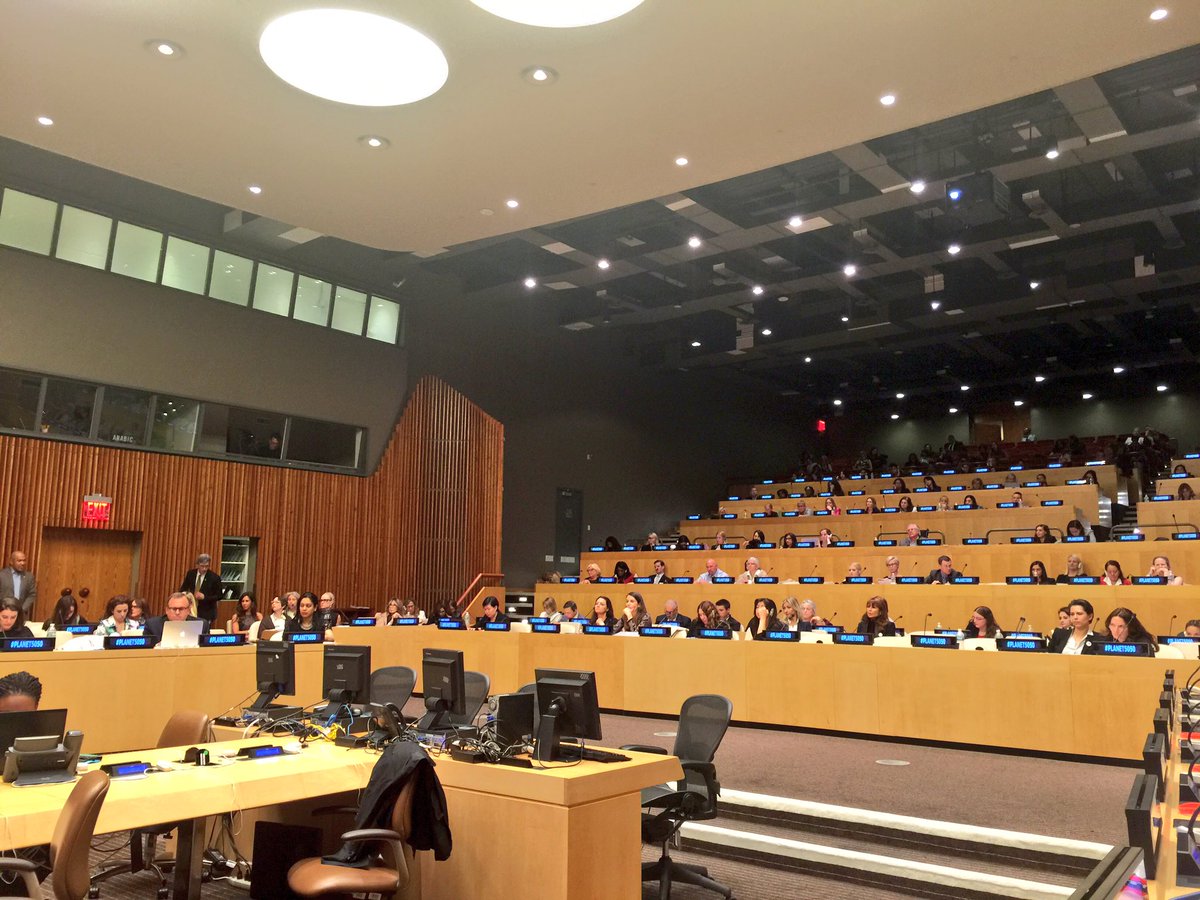 UNWOMEN4Youth's tweet photo. .@ravikarkara speaks to #DadsWithDaughters asking fathers to promote #GenderEquality in #Parenting @phumzileunwomen https://t.co/2qk9VY5x8m