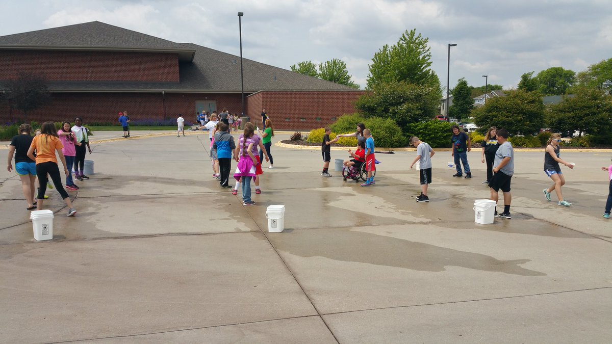 Two Springs Elem tweet media