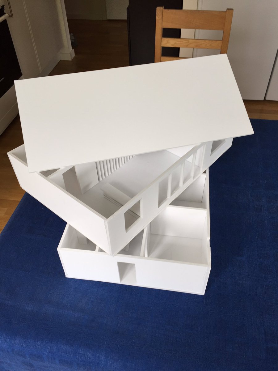 TWSmyge's tweet photo. @donttrythis Thank you for the inspiration. Great projekt with my kids, bringing my dads old drawing into 3D. https://t.co/9yU728IawF