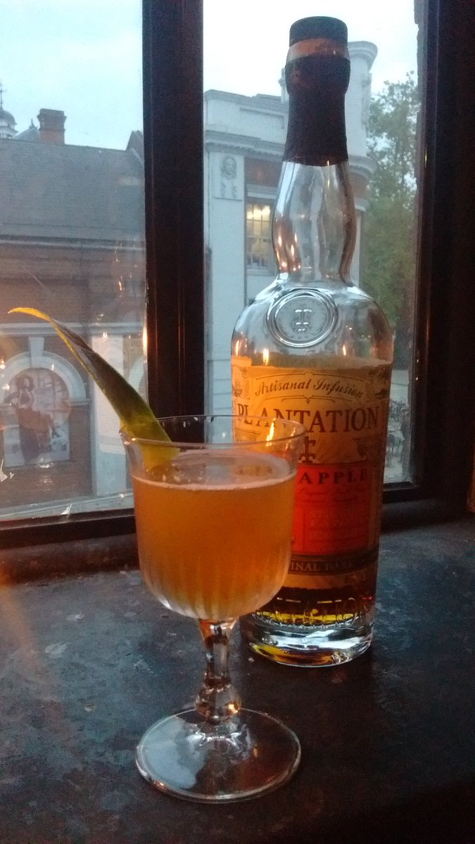 The Internacional @PlantationRums Stiggins Fancy, Apricot, Pineapple, Citric Acid.