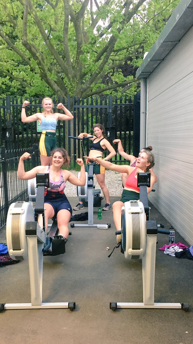 Erging the exam stress away! #squadgoals 💪📚 <a href="/UoNSport/">University of Nottingham Sport</a> thanks for a change of scenery 💕