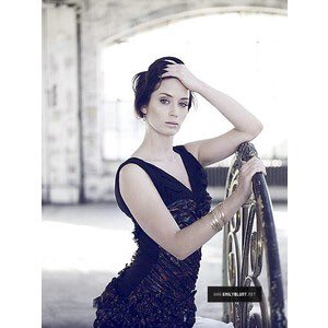 [|I officially ship Ron or Reggie Kray or chemistry.|]