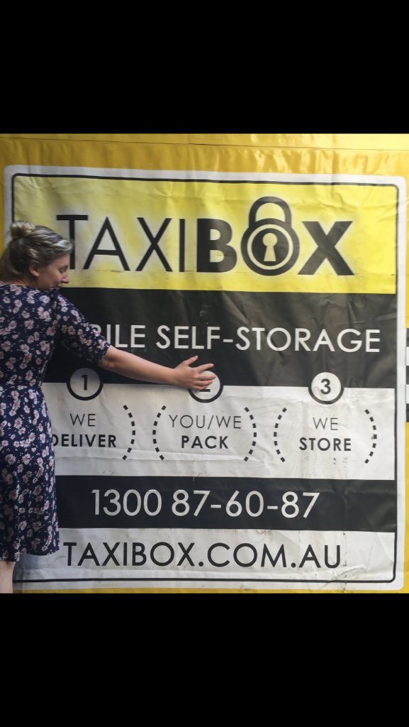 virginia_gay's tweet photo. I 💛 @TAXIBOXstorage. They come to you, evrythg's in perfect condition, &amp; the nicest crew (phone &amp; street) around! x https://t.co/OJW3rqHzoc