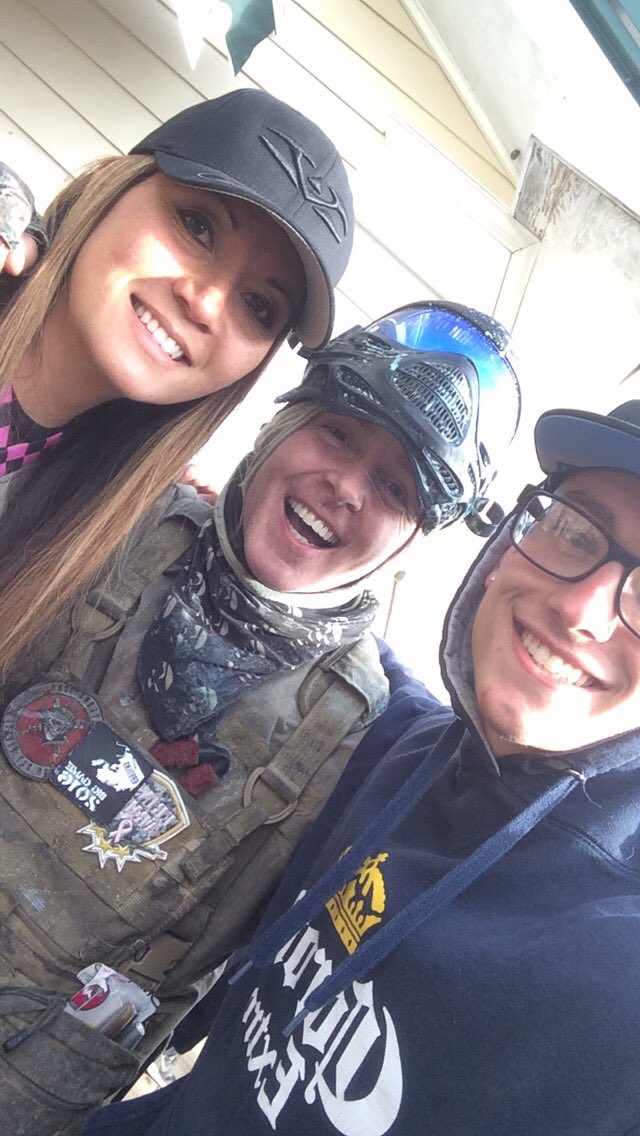 PinEmVin's tweet image. Pics from @CousinsPB #biggame2016 with @GregRedHastings and @beayoungs