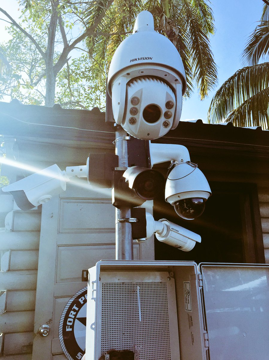 FortPointSS's tweet image. Working on our #Hikvision🕹🖲 @HikvisionUSAinc @hikvision_tr demonstration kit TURBOHDTVI, IP Smart2.0 @syscomenlinea