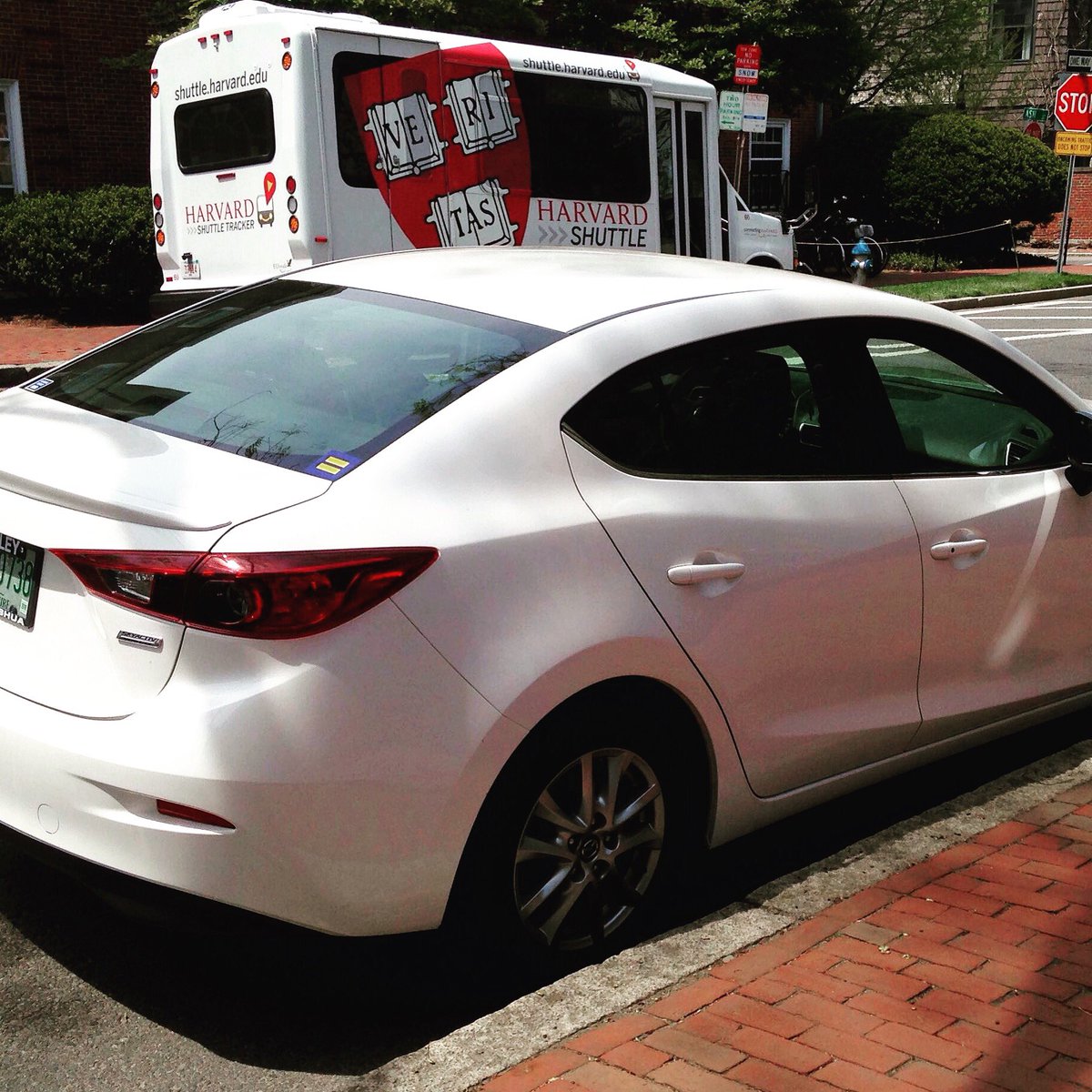 shinecpr's tweet image. Because I did not have to parallel park today to get to the CPR class I taught in Cambridge today #notacitydriver