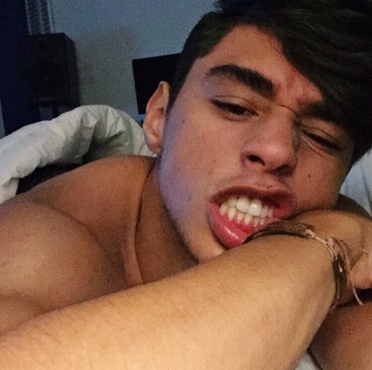 New fake 😁😏 fav/rt for me especially if you voted for this one 😉