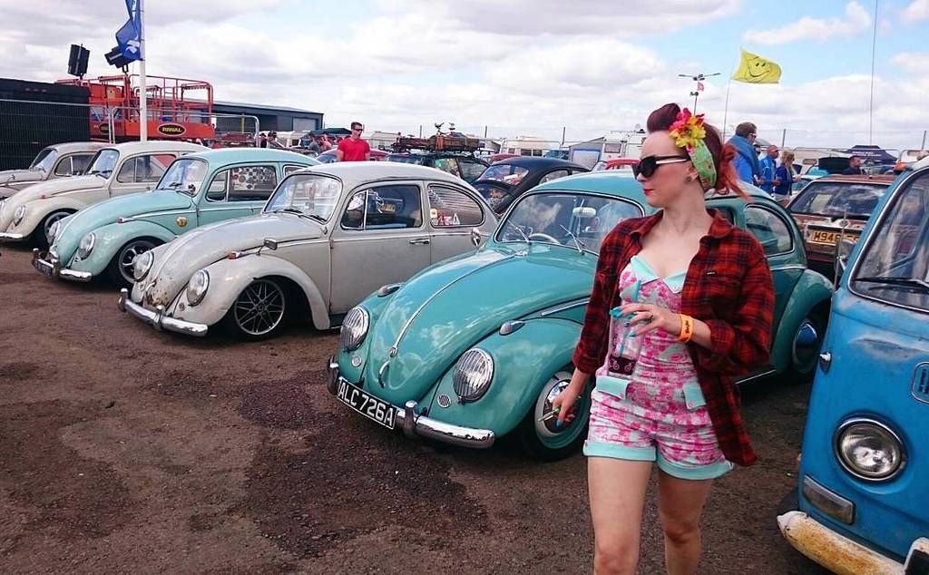 dubbusses's tweet photo. C'mon summer where are you? 😣
#summer #rollon #wheresthesun #bugjam29 #santapod #vw #vwbeetle #volkswagen #karmann… https://t.co/ZPK8vAhueE