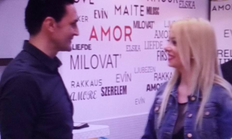 susanaperezfan1's tweet photo. Últimas fotos Susana hoy en el programa de cuatro First Dates #susanapereztv #firstdates24 😍😍😍 https://t.co/UyLaIZvfqN