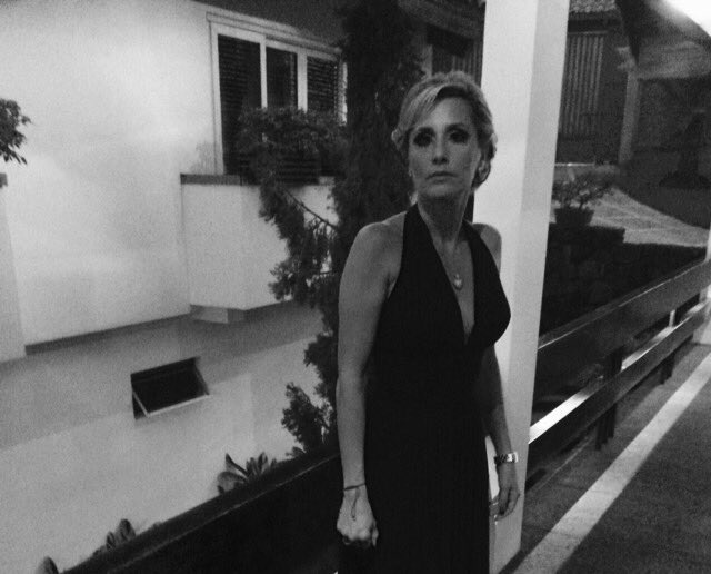 AntoTranslates's tweet photo. #Party #Work #New Fashion Brand Customer# #ItalianTranslator #ItalianInterpreter #Translations #AntoTranslates https://t.co/LX1Gjd3aVr