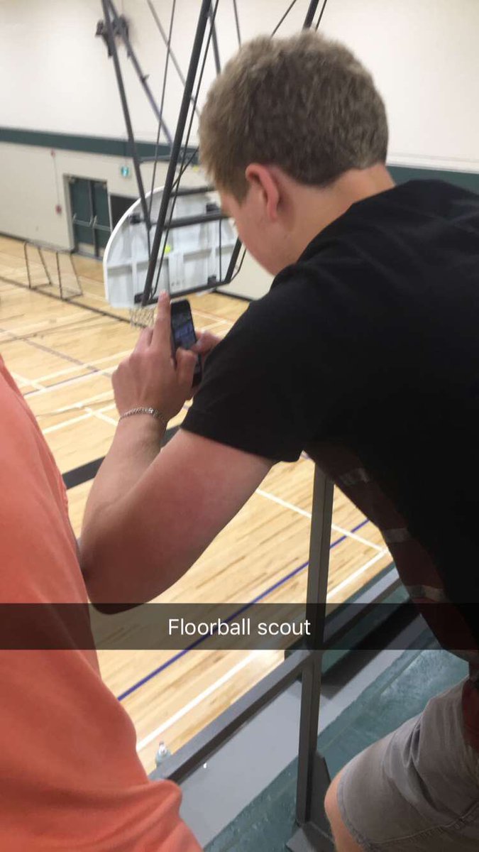 FloorballScout's tweet photo. Got a fan to take a photo of me earlier, love waking up everyday and doing what I do. #scout https://t.co/FdplI2EoTX