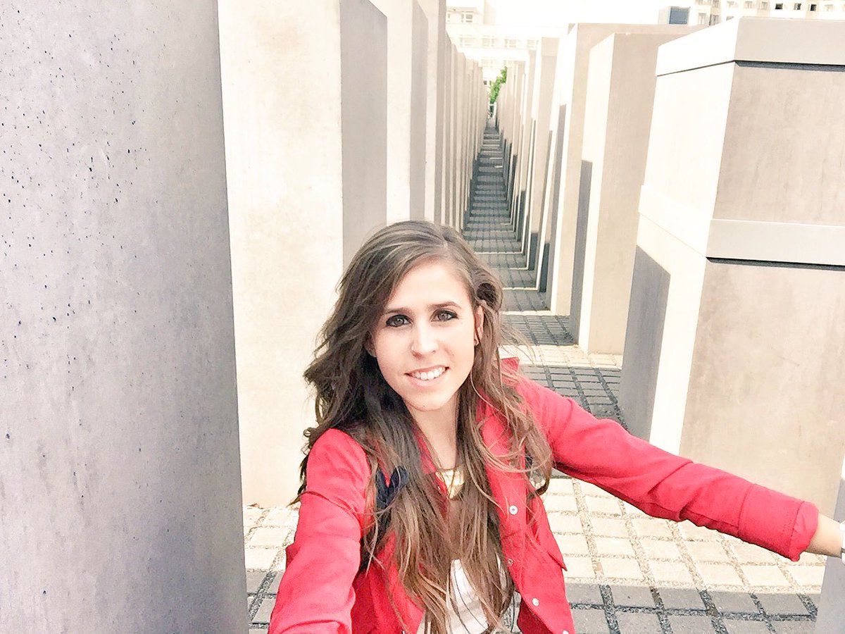 iraialan's tweet image. Echando de menos esos sentimientos... Esa pasión... 🔵🔴🏀🇩🇪 #MissingBerlin