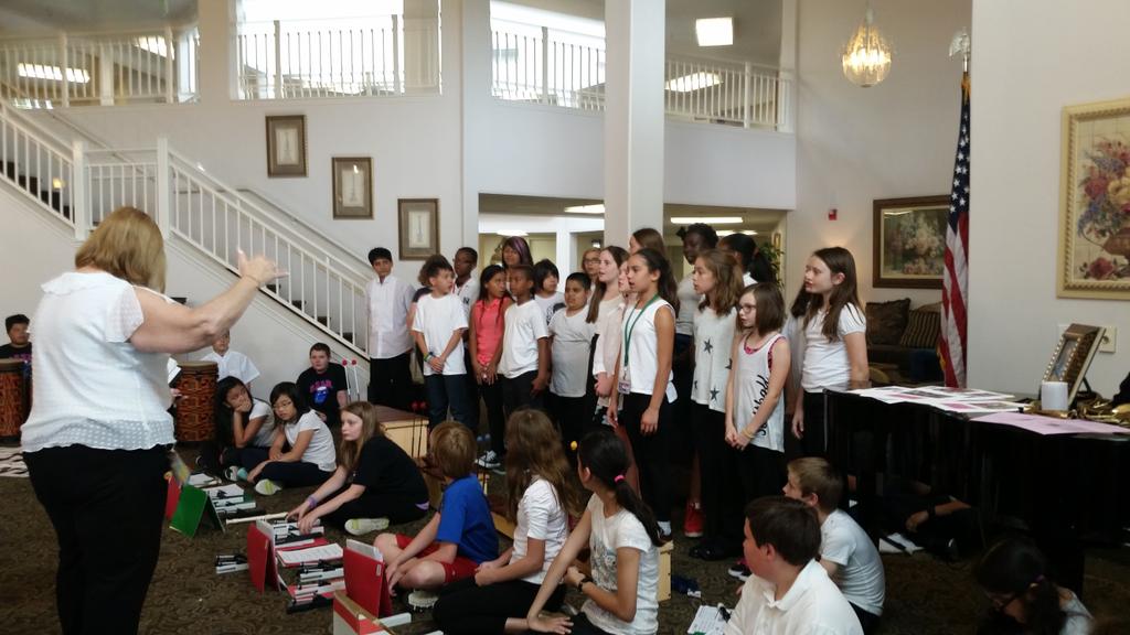 thomas_5th's tweet photo. Music groups performing at Cottonwood Estates https://t.co/vhuwL6uBiD