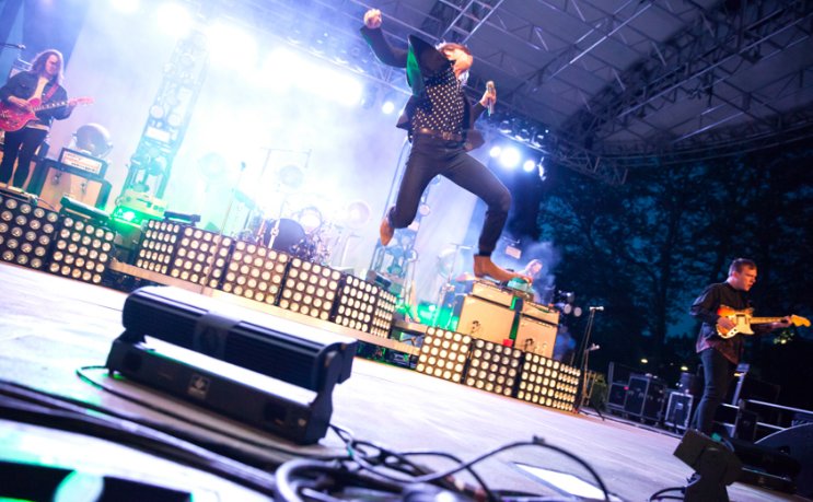 AXS.com News tweet media