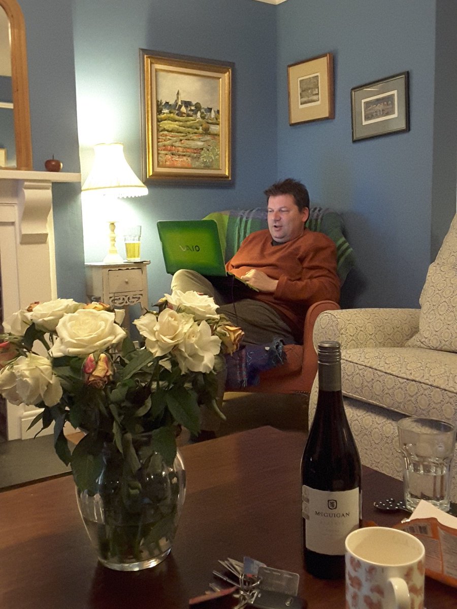 pascaleb758's tweet photo. Roeland is busy tweeting #GHRchat https://t.co/1u6i3vLsgB