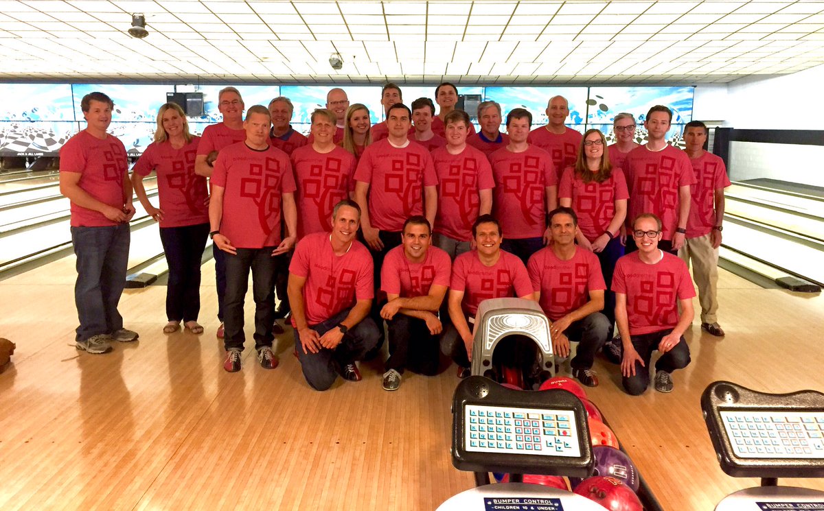shaneguymon's tweet photo. FamilySearch UX team bowling lunch in support of our blood brother @thealanblood and his fight against cancer. https://t.co/KXCoalEaGM