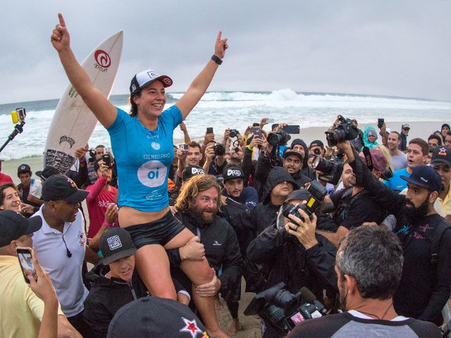 surfline's tweet image. Tyler Wright just won the Oi Rio Women's Pro. Here's the scoop: surfl.in/1OysE2l