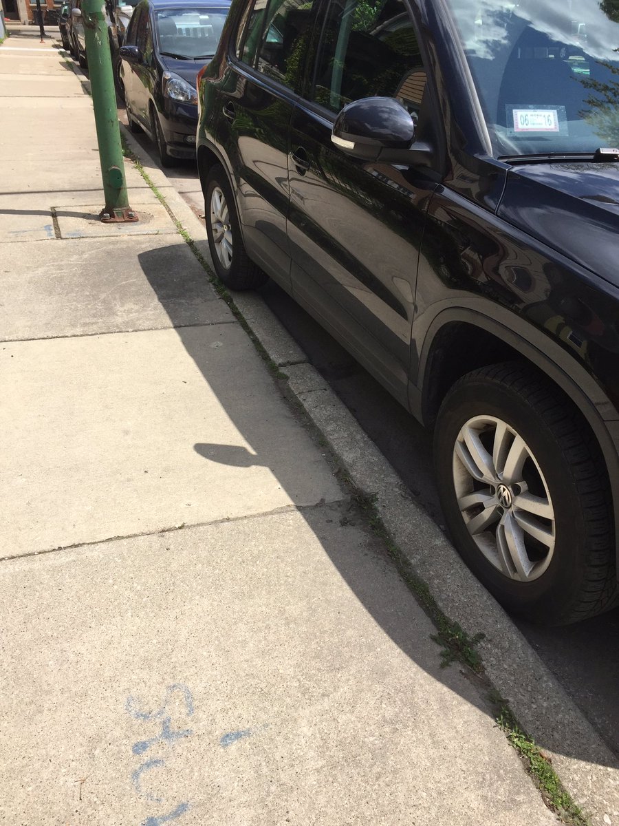 perfectpark3r's tweet photo. What's that bump? Oh, I'm over the curb. Awesome. Guess I'll just leave it. https://t.co/pknbqrpM9K