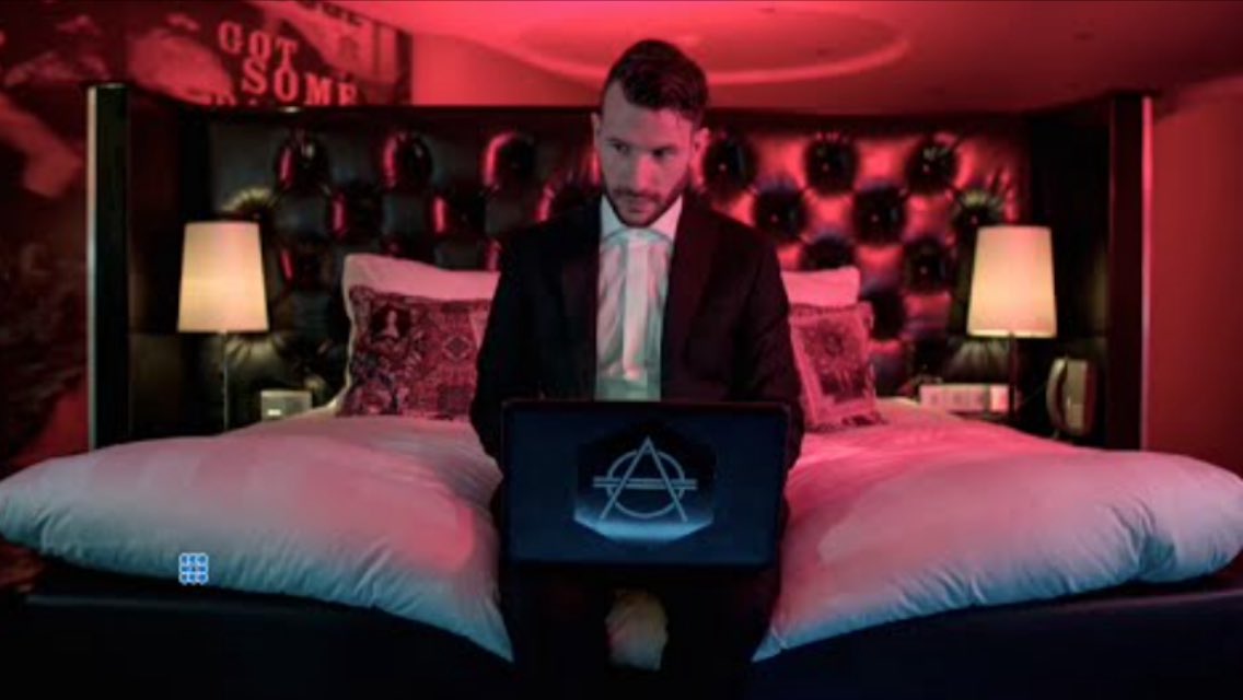 NICE! Very happy to see "Silence” is now featured in the awesome  @zoedic Spotify playlist 👉 spoti.fi/1opdq8w