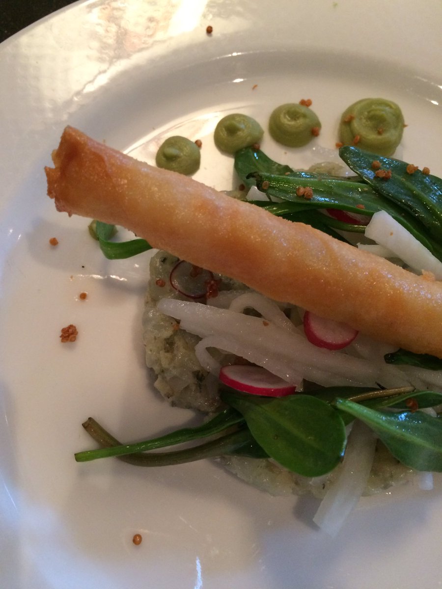 Helemaal eens @NicoGMJansen heerlijk #diner met voorstelling <a href="/maartje/">Maartje Sanders-Stevens</a>&amp;Kine <a href="/DeventerCircuit/">Deventer Circuit</a> <a href="/BouwkundeTheate/">Theater Bouwkunde</a> top!