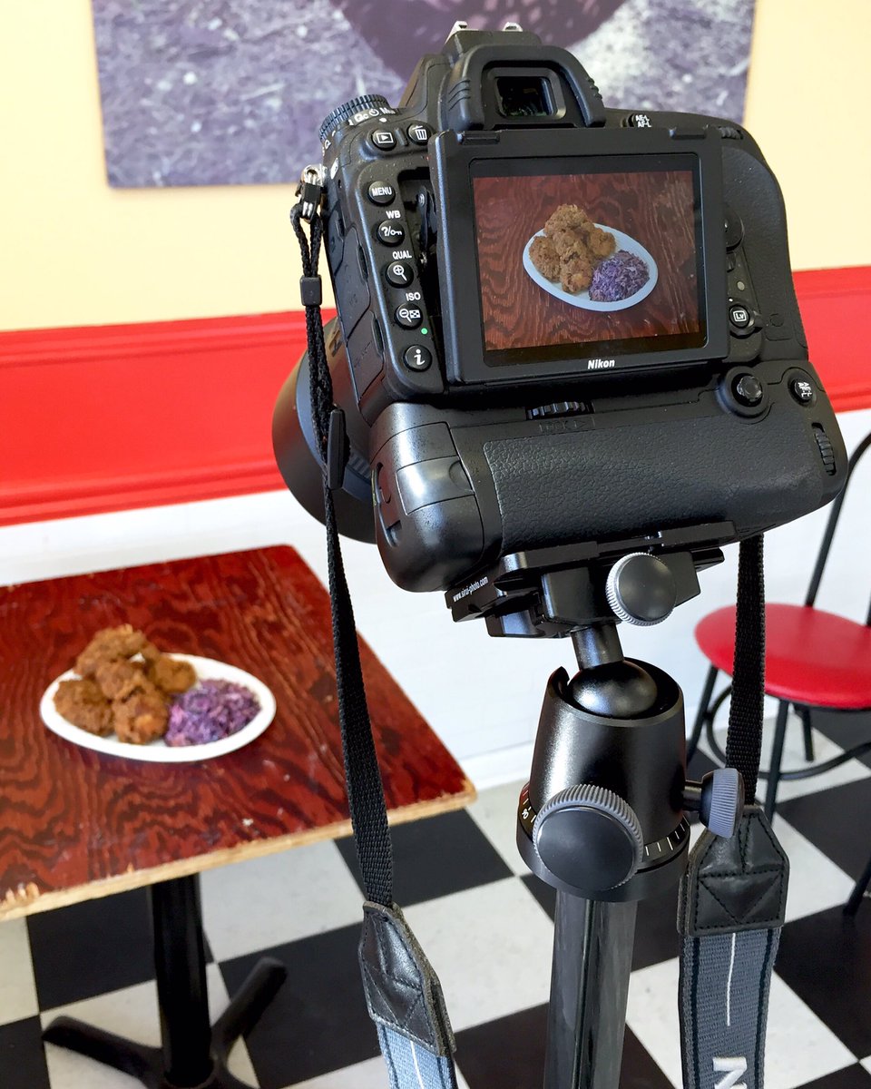 TOFoodPhotog's tweet photo. Behind the camera for on-demand food delivery service @doordash today working on some natural light #FoodPhotography https://t.co/I1ylmdjp5j