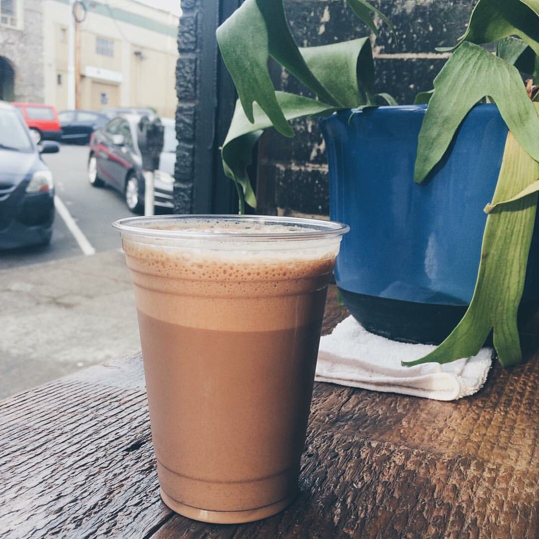 JustenMartian's tweet photo. I'm not addicted to coffee, we're just in a committed relationship. https://t.co/705XZFp3qy