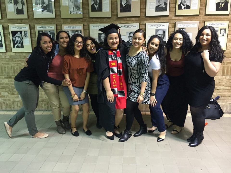 SLUBetaChapter's tweet photo. "A sister is a gift to the heart, a friend to the spirit, a golden thread to the meaning of life." #HastaLaMuerte💛❤️ https://t.co/PBN8r5h9QI