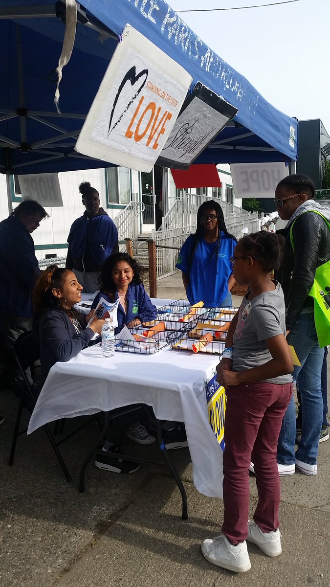 FN_Dar's tweet image. AT THE EMERALD CITY COMMONS BLOCK PARTY!!! Representin #RBABSPY!