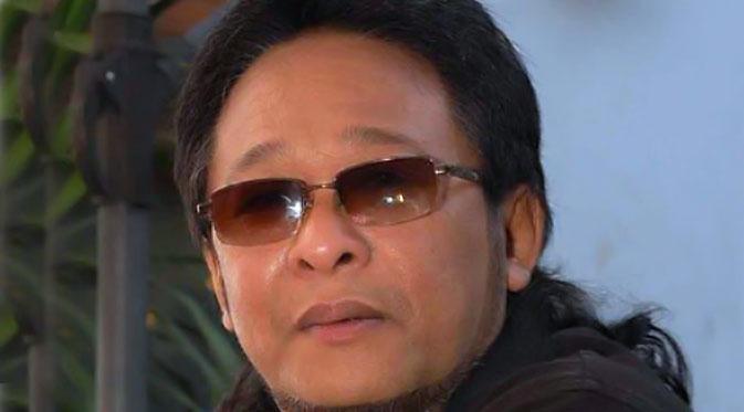 Musisi Deddy Dores Tutup Usia kafemusisi.com/?p=387