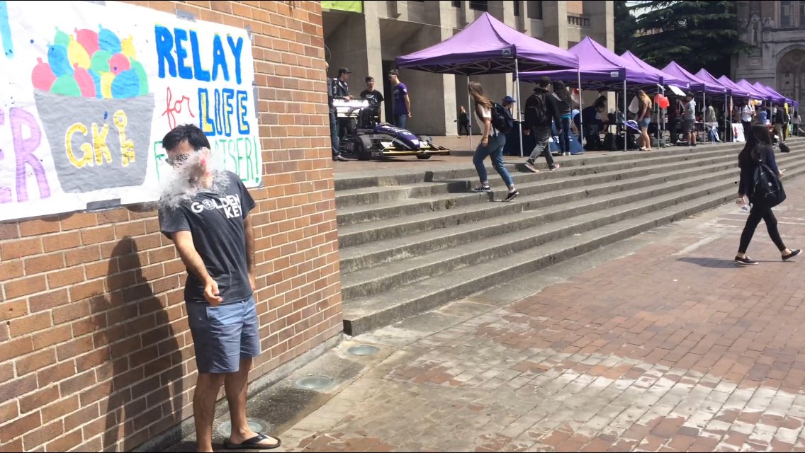 UWGoldenKey's tweet photo. Thank to those that came out and supported our #WashOutCancer fundraiser! We raised $110, and had fun doing it :) https://t.co/UQj31VrQOG