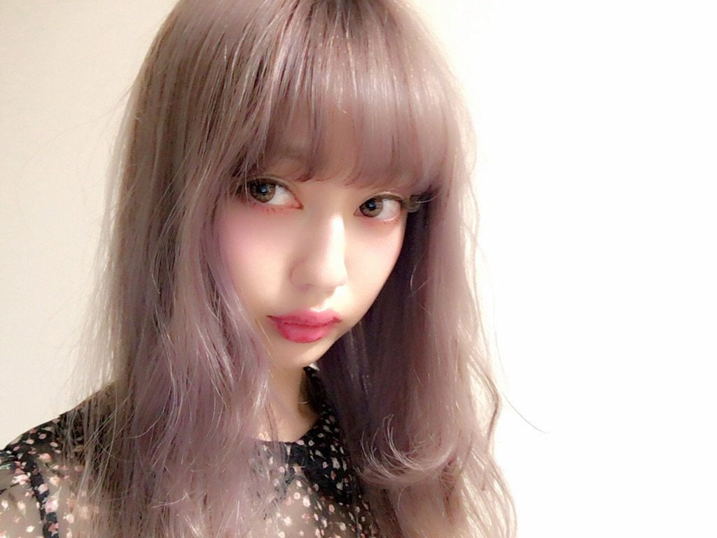 中村里砂 これから撮影だ もうこの写真の時と髪の色変わりました