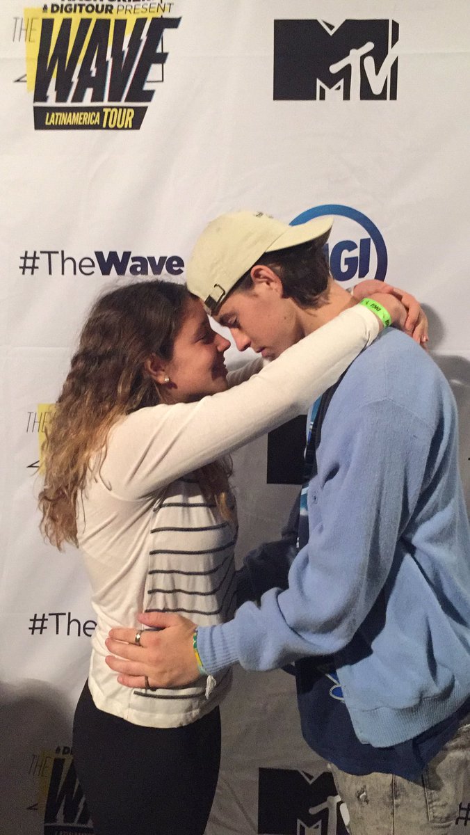 melonnash's tweet image. I LOVE YOU SOSOSO MUCH NASH YOU ARE MY EVERTYTHING💜💜 thank you thank you thank you!! @Nashgrier